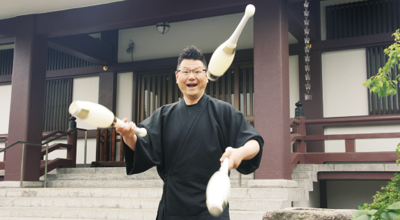 大道芸において日々の練習は欠かせない